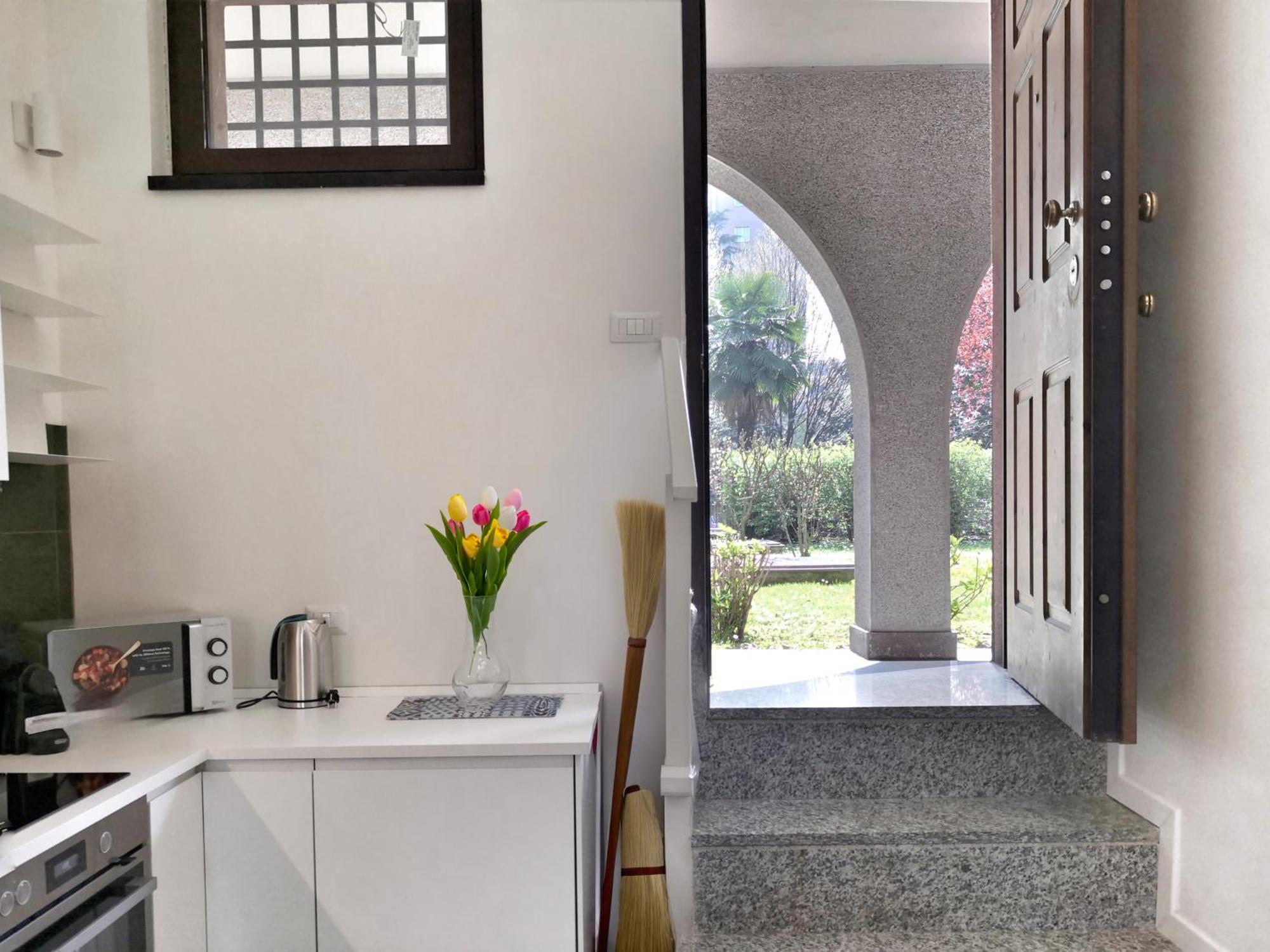 Ihost Apartment - Adriatico 6 Milan Exterior photo